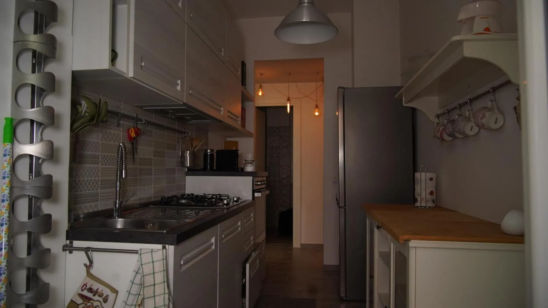 Flora House Daire Roma 0*,  İtalya