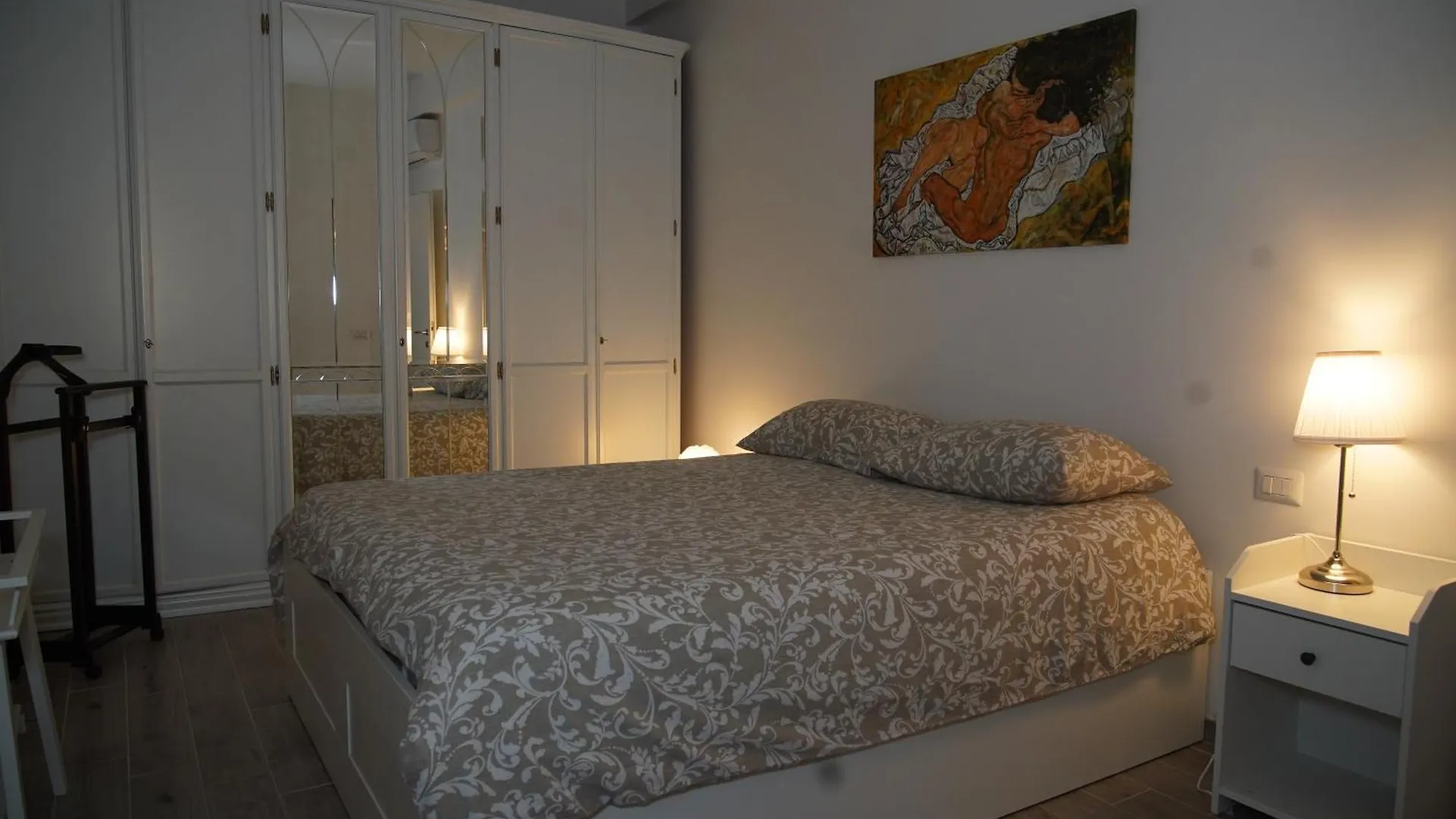 Flora House Apartment Rome